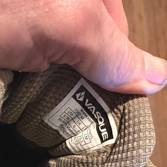 Vasque women’s Tan Athletic Shoes - Picture 11 of 11